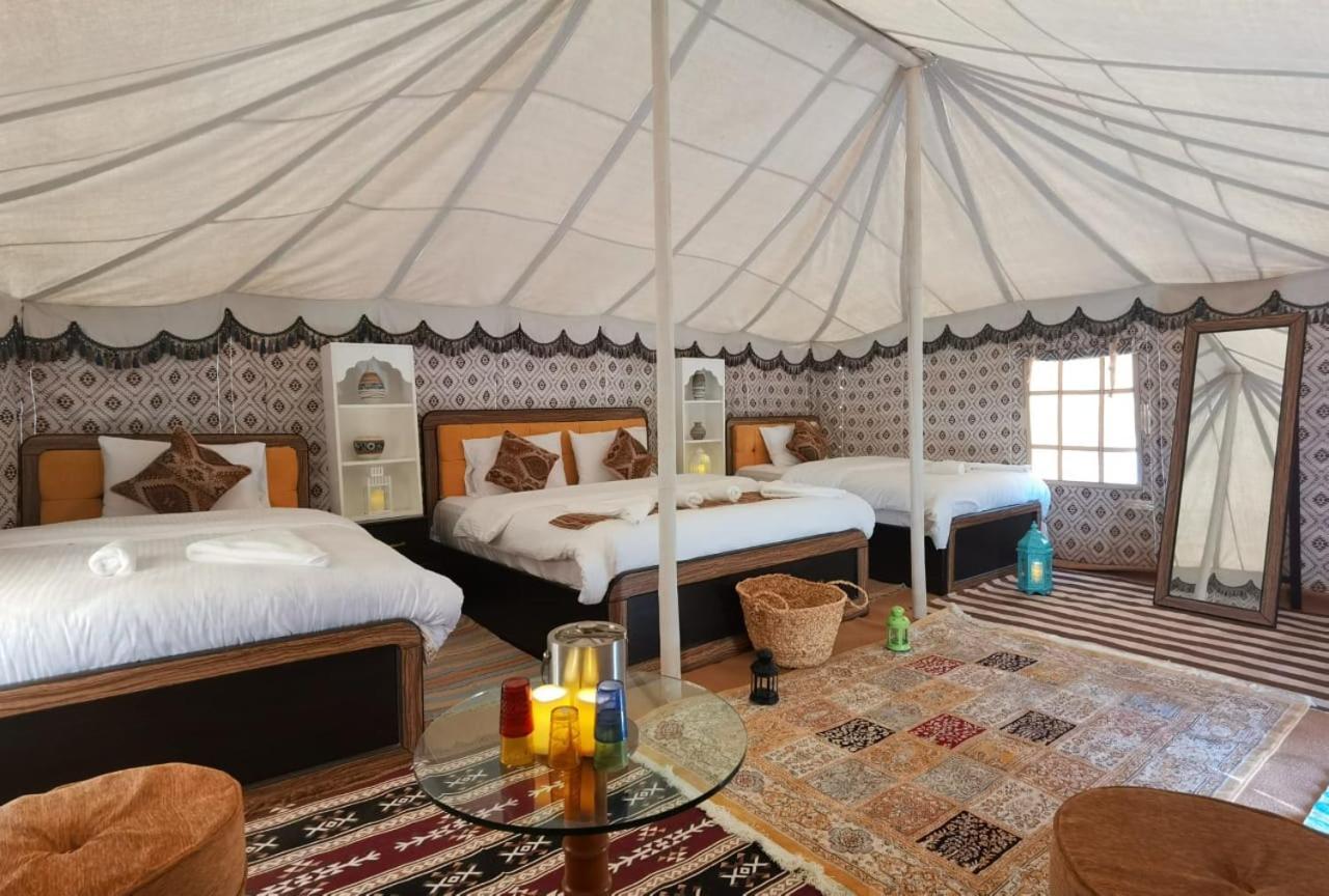 Отель Alsarmadi Desert Camp Shahiq Экстерьер фото